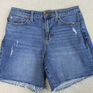 Universal Thread Women's 6/28 Jean Shorts Front And Back Pockets